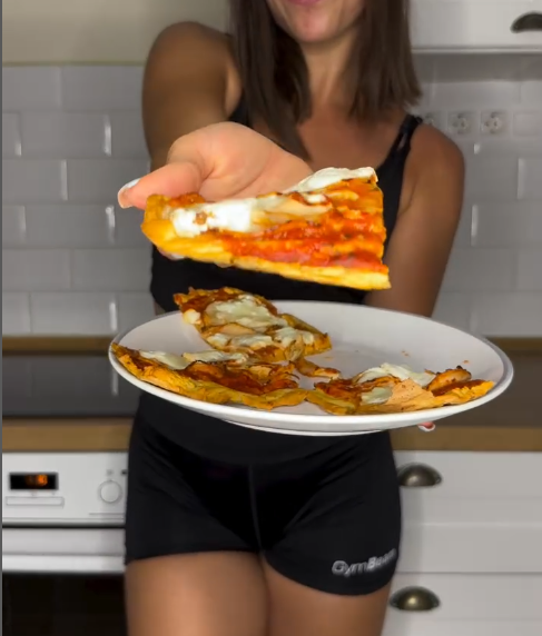Proteindús pizza készítés - KingaFitDance recept